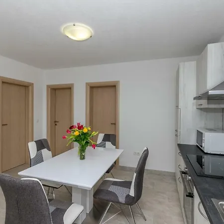 Appartement Ivan *